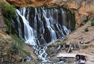 Kayseri Kapuzbaşı Şelalesi Kamp Alanı